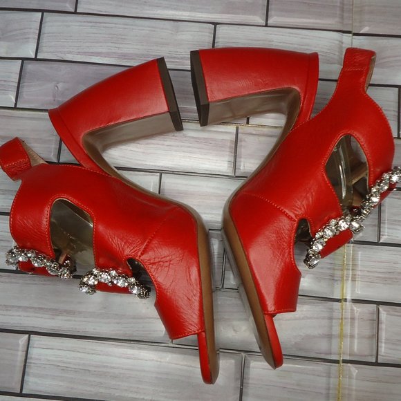 SIZE 37. L'Autrechose Chose crystal buckle leather sandals. - Picture 8 of 16